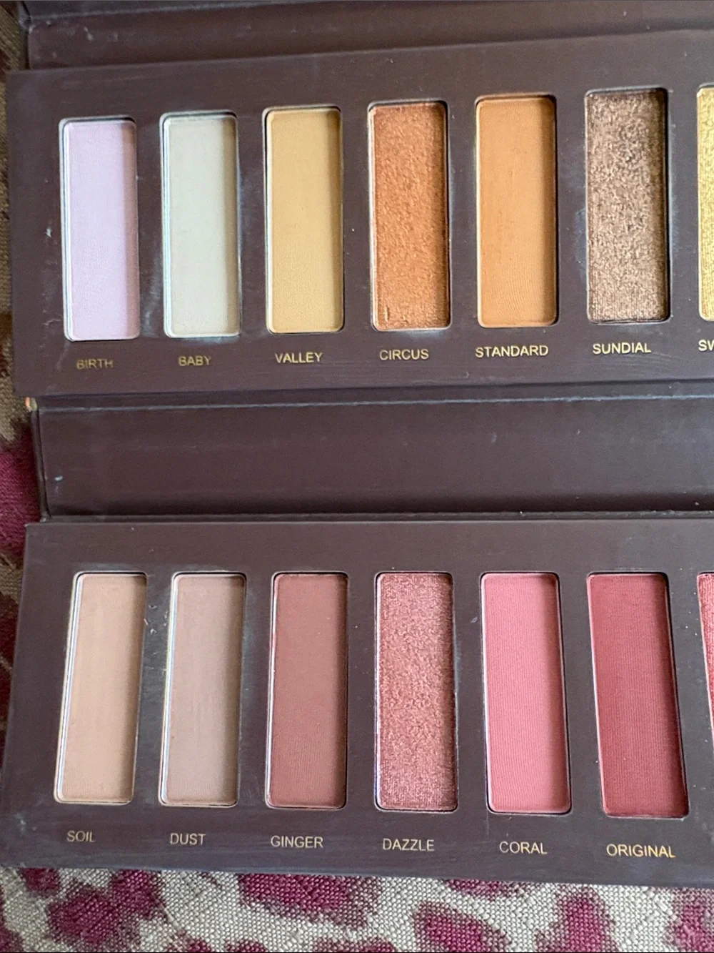 SEEUI DRUNKEN RAW EYE SHADOW PALLET